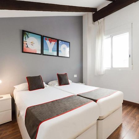 Oyo Style Apartments Puerto Valencia Exterior photo