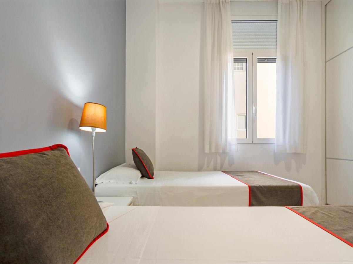 Oyo Style Apartments Puerto Valencia Exterior photo